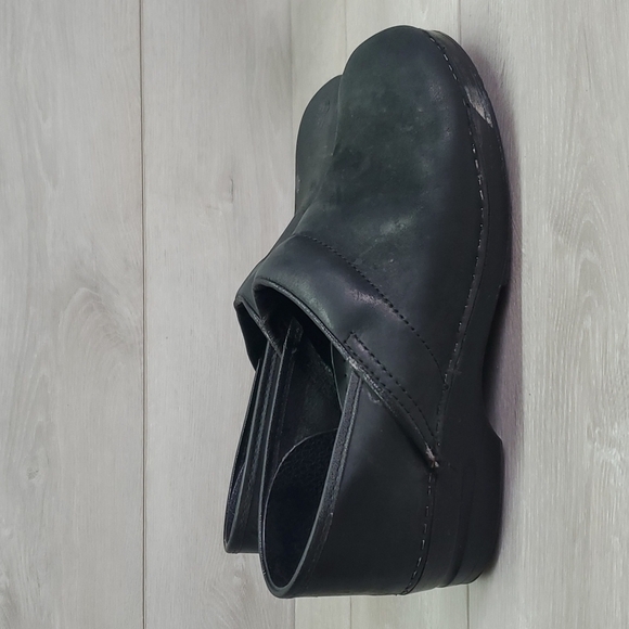 Dansko Women Comfort Professional clogs shoes Leather sz 42 US 11.5-12 - Picture 1 of 13
